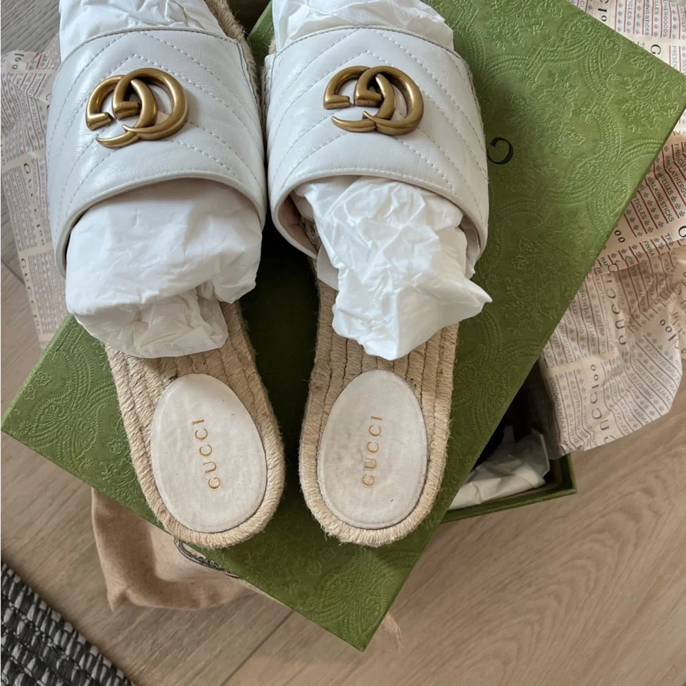 Gucci Pilar GG Matelasse Leather Espadrille Slides – White